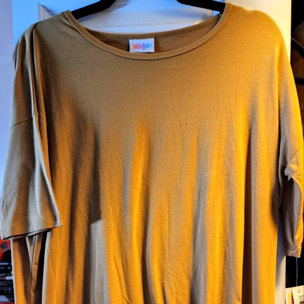 LuLaRoe Irma - size XS